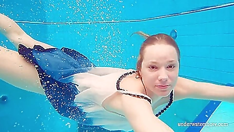 Underwater Mermaid Hottest Chick Ever Avenna